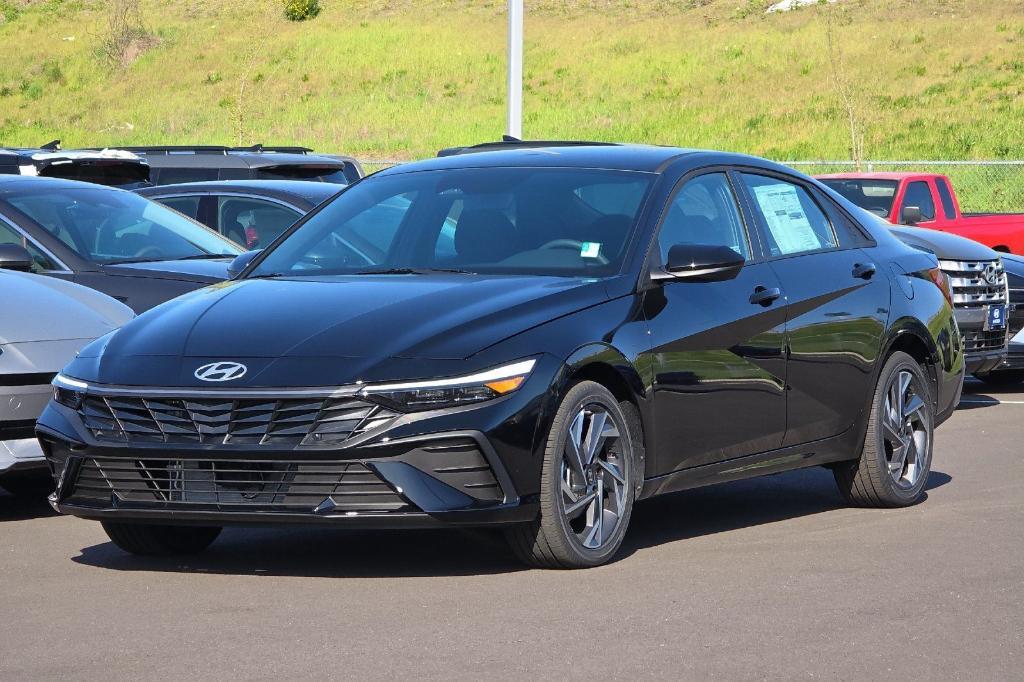 new 2025 Hyundai ELANTRA HEV car, priced at $28,185