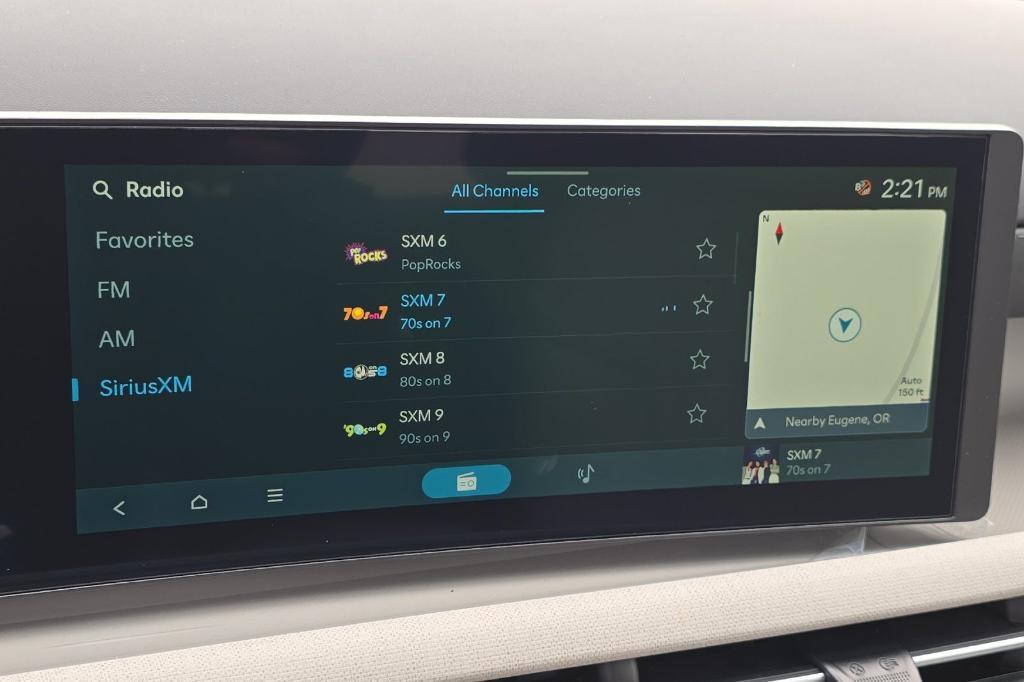 new 2025 Hyundai TUCSON Hybrid car, priced at $32,940