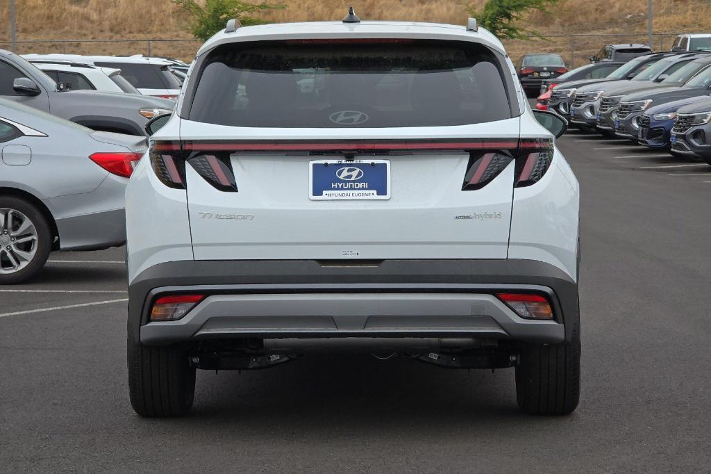 new 2025 Hyundai TUCSON Hybrid car, priced at $32,940