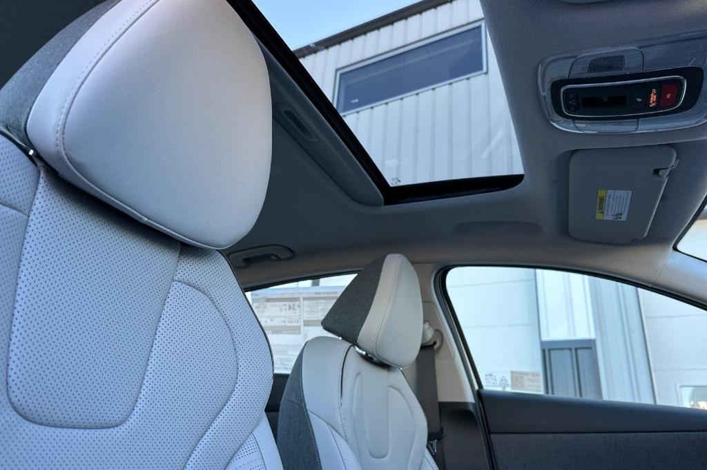 new 2025 Hyundai Elantra car, priced at $26,430