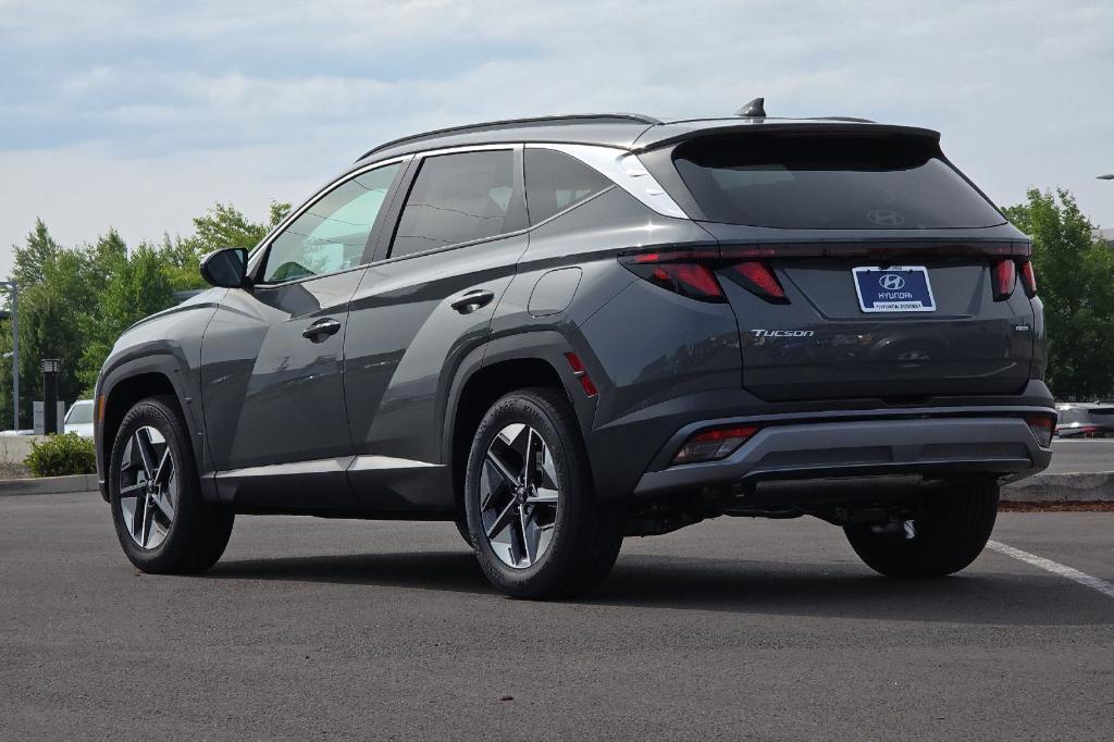new 2025 Hyundai Tucson car, priced at $31,323