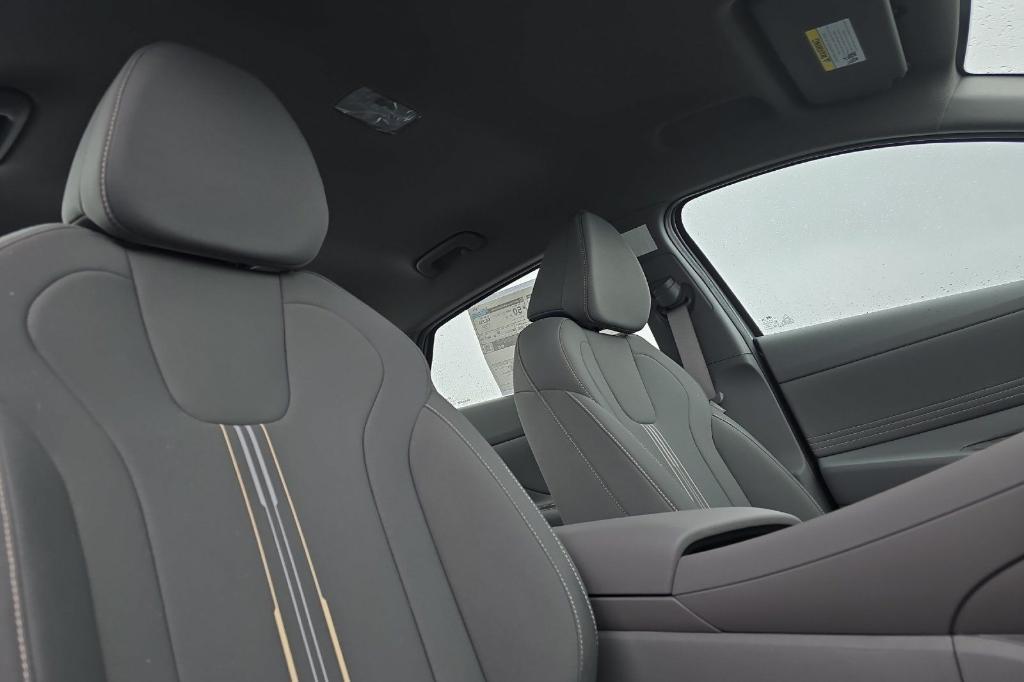 new 2025 Hyundai ELANTRA HEV car, priced at $28,285