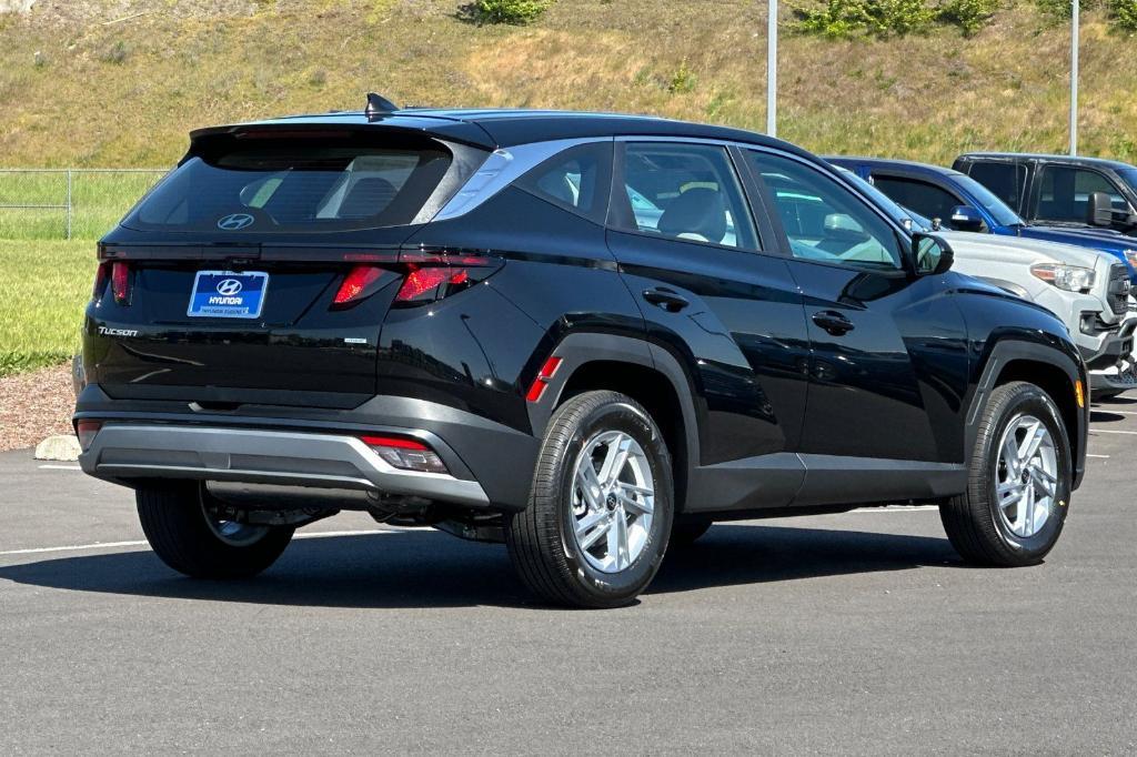 new 2025 Hyundai Tucson car, priced at $30,525