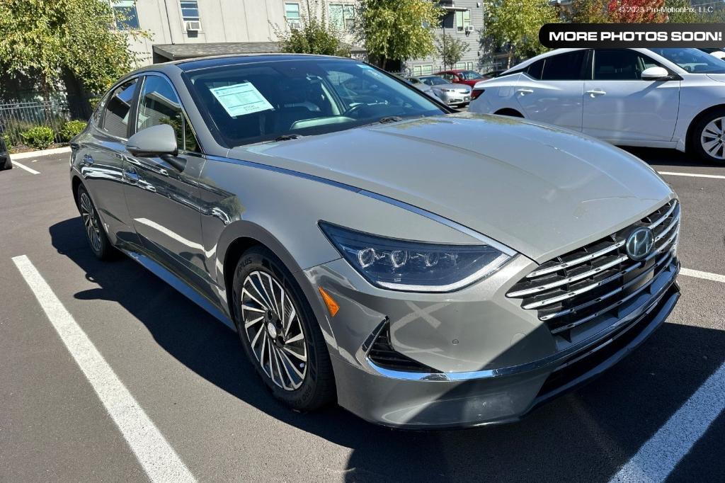 used 2020 Hyundai Sonata Hybrid car, priced at $18,995