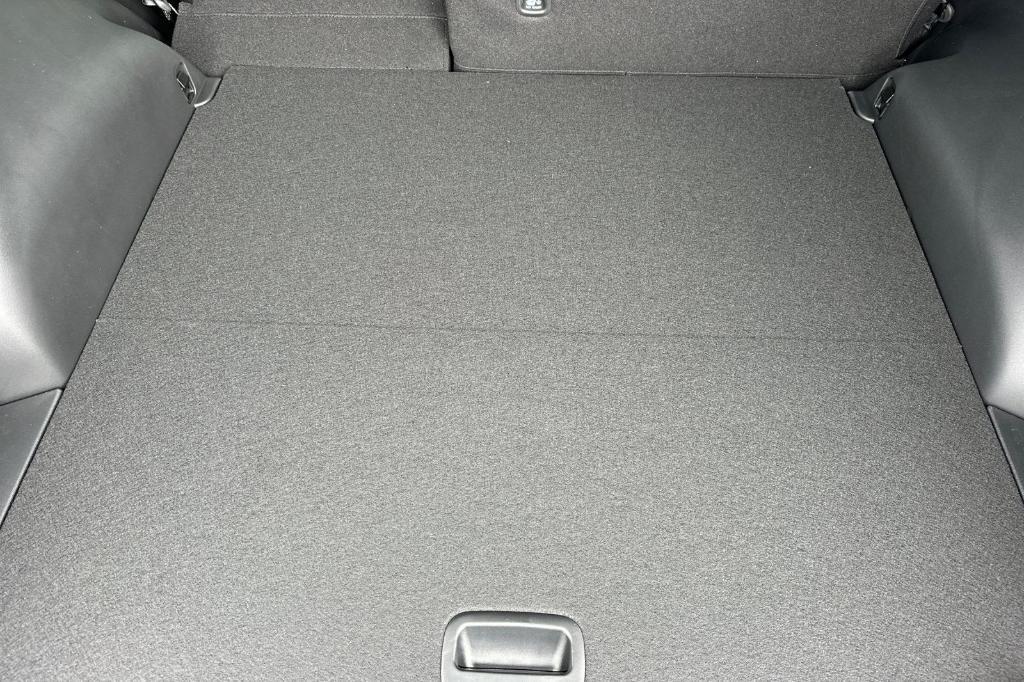 new 2025 Hyundai TUCSON Hybrid car, priced at $37,090