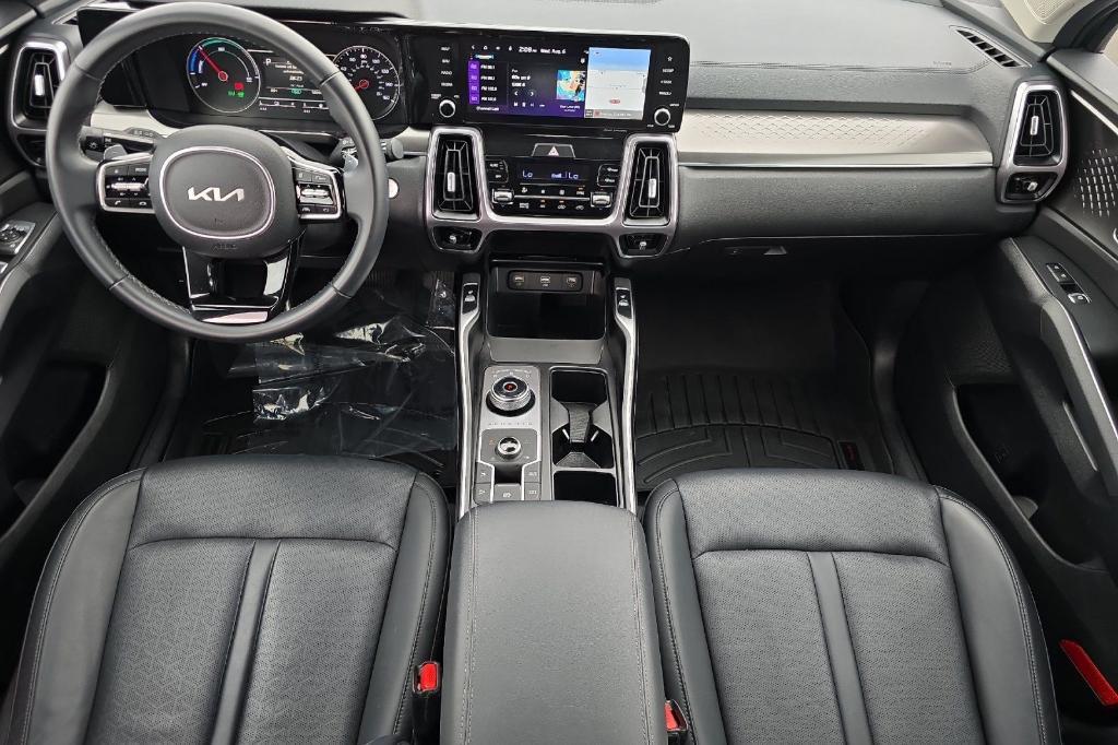 used 2022 Kia Sorento Hybrid car, priced at $28,995