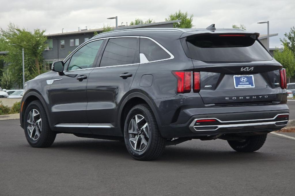 used 2022 Kia Sorento Hybrid car, priced at $28,995