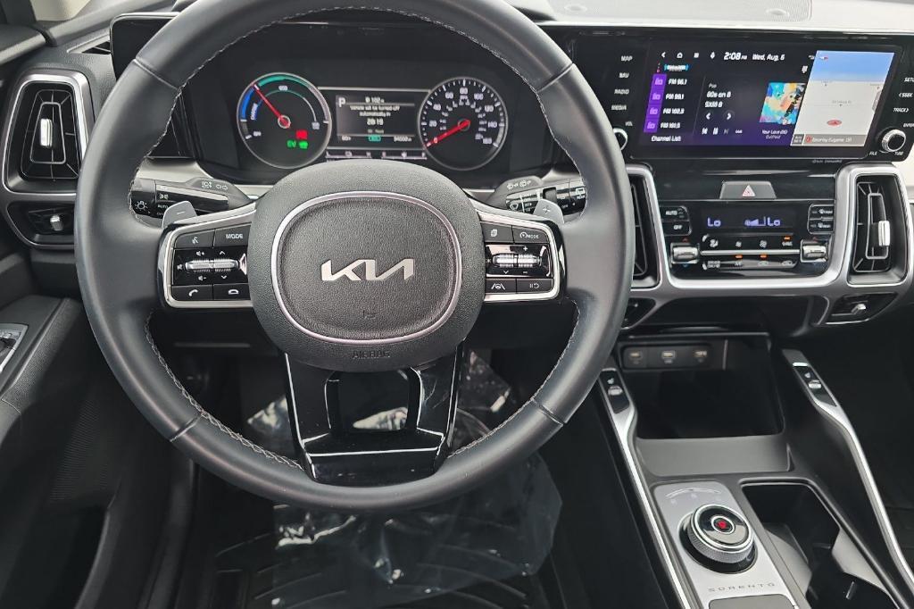 used 2022 Kia Sorento Hybrid car, priced at $28,995