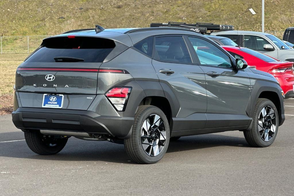 new 2025 Hyundai Kona car