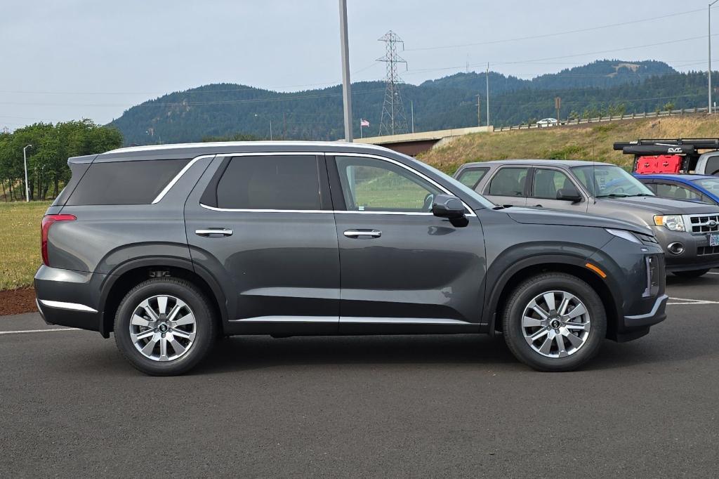 new 2025 Hyundai Palisade car, priced at $43,600