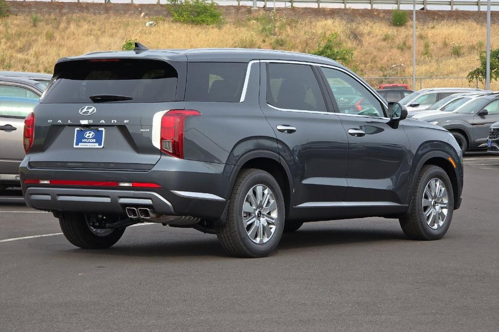 new 2025 Hyundai Palisade car, priced at $43,600