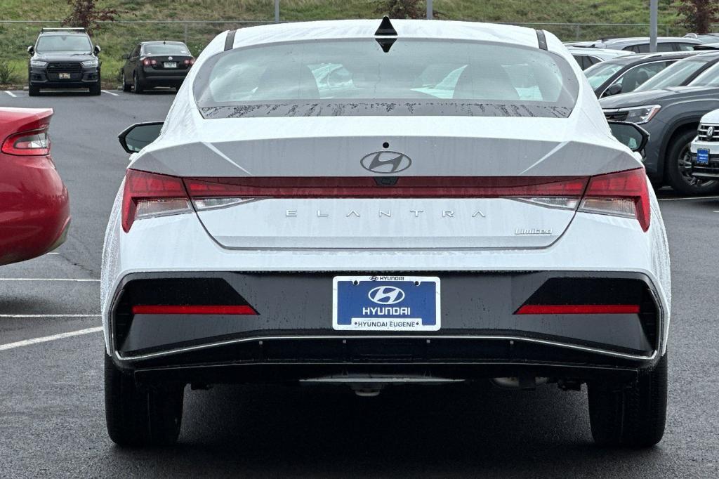 new 2025 Hyundai Elantra car, priced at $27,675