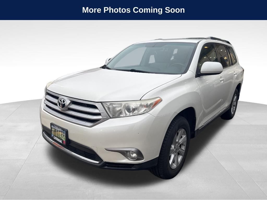 used 2013 Toyota Highlander car, priced at $16,995