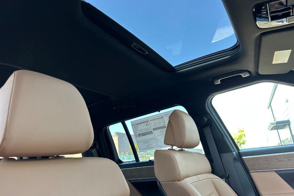 new 2025 Hyundai SANTA FE HEV car, priced at $42,675