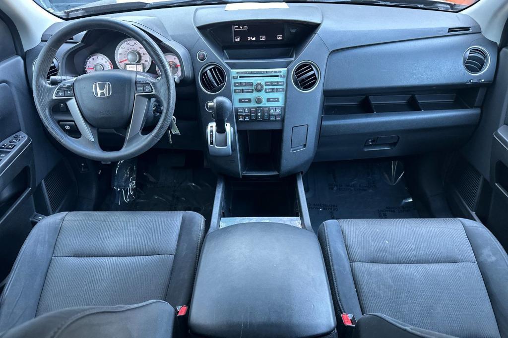 used 2011 Honda Pilot car, priced at $7,995