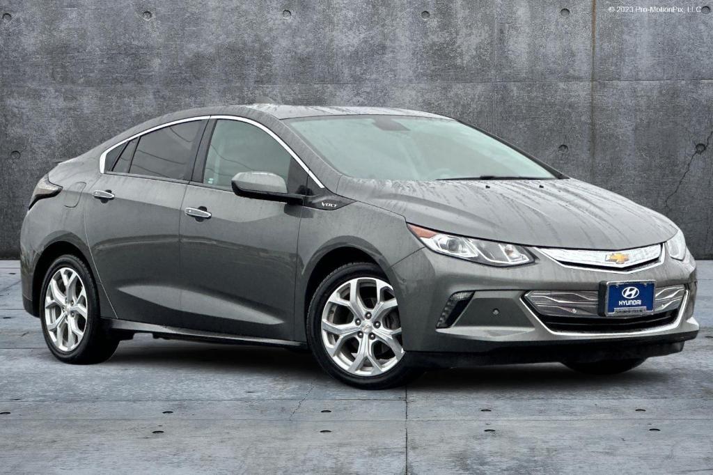 used 2017 Chevrolet Volt car, priced at $11,488