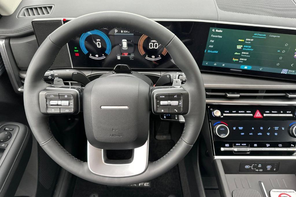 new 2025 Hyundai SANTA FE HEV car