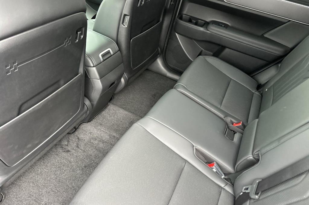 new 2025 Hyundai SANTA FE HEV car