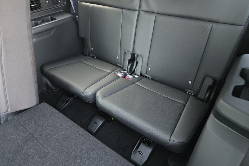 new 2025 Hyundai SANTA FE HEV car