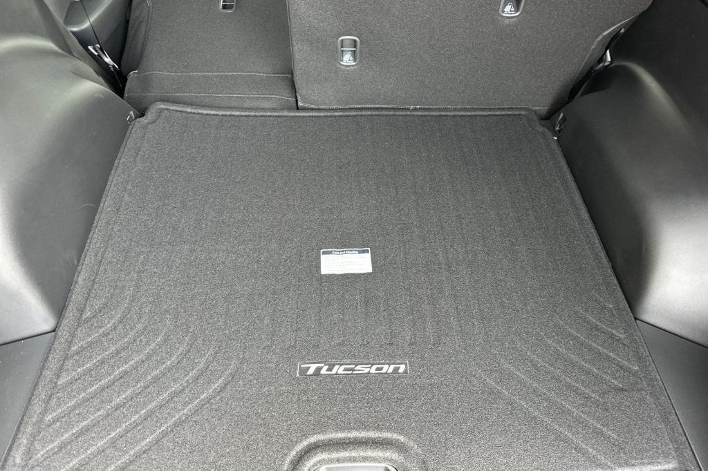 new 2025 Hyundai Tucson car, priced at $34,092