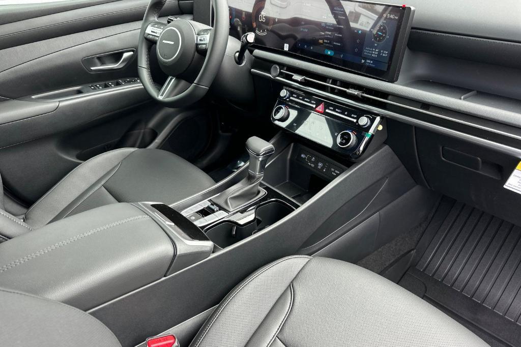 new 2025 Hyundai Tucson car, priced at $34,092