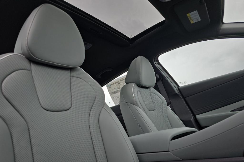new 2025 Hyundai ELANTRA HEV car, priced at $30,575
