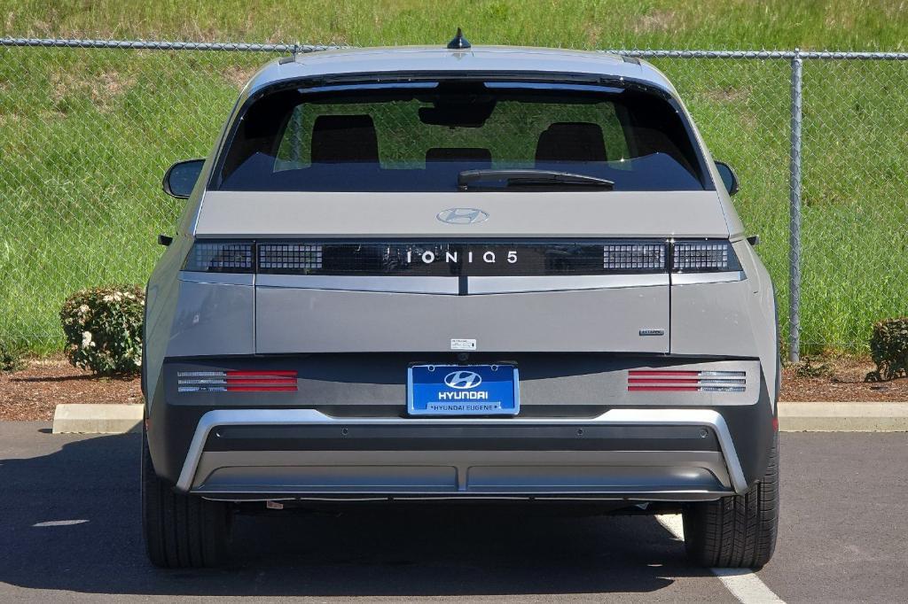 new 2025 Hyundai IONIQ 5 car