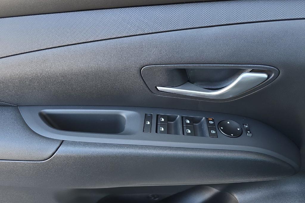 new 2025 Hyundai Tucson car, priced at $30,147
