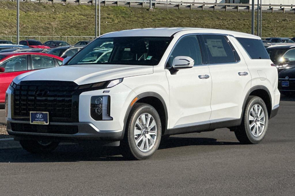 new 2025 Hyundai Palisade car, priced at $40,420