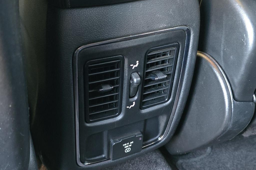 used 2019 Jeep Grand Cherokee car, priced at $23,270