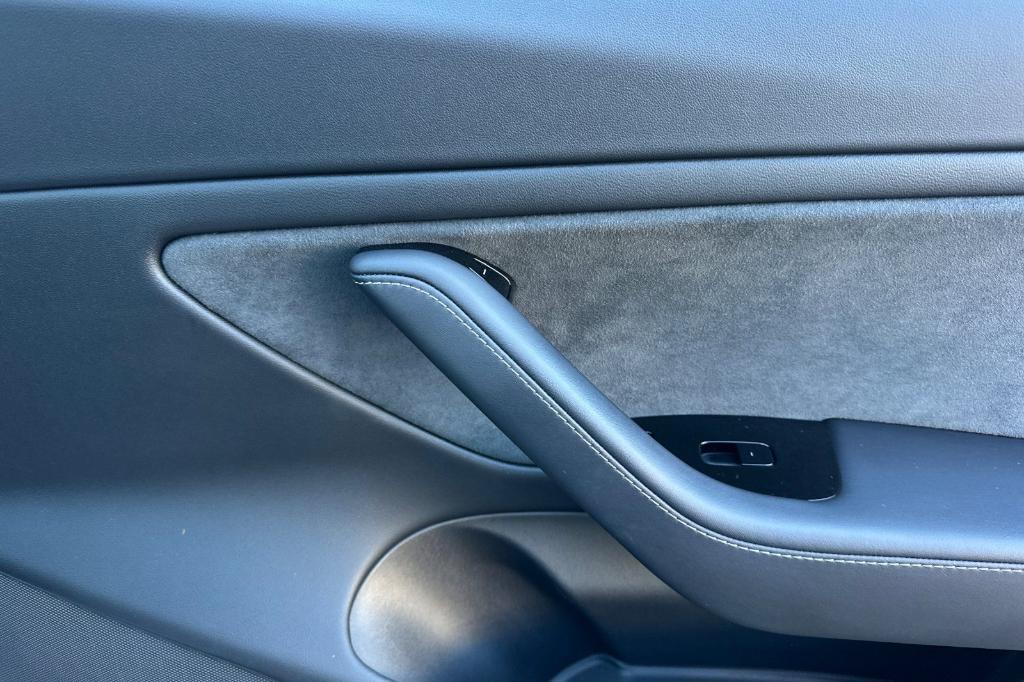 used 2018 Tesla Model 3 car, priced at $21,887