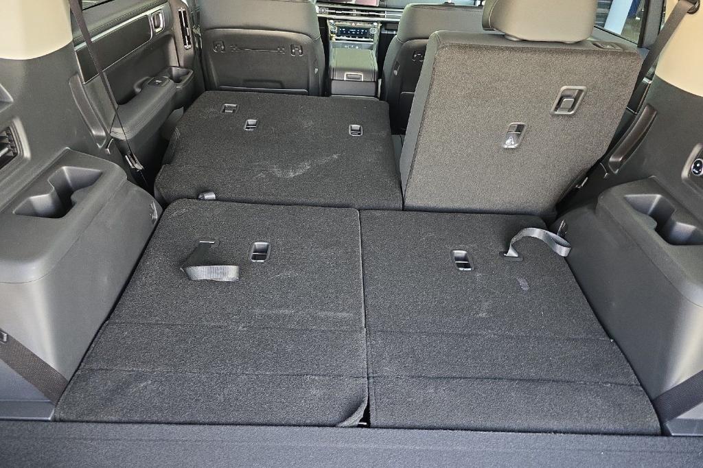 new 2025 Hyundai SANTA FE HEV car, priced at $35,814