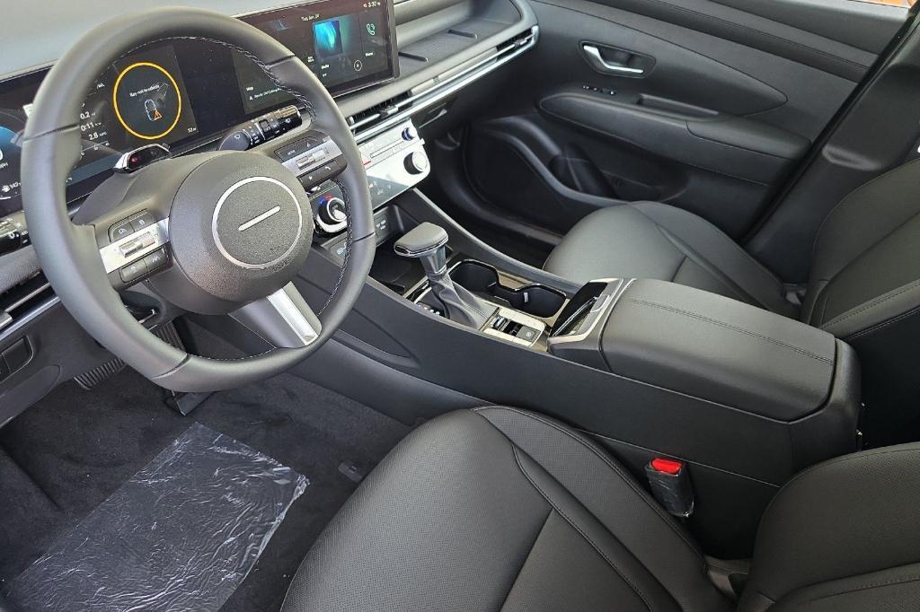 new 2025 Hyundai Tucson car, priced at $35,345