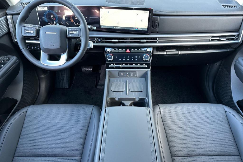 new 2025 Hyundai Santa Fe car, priced at $41,075