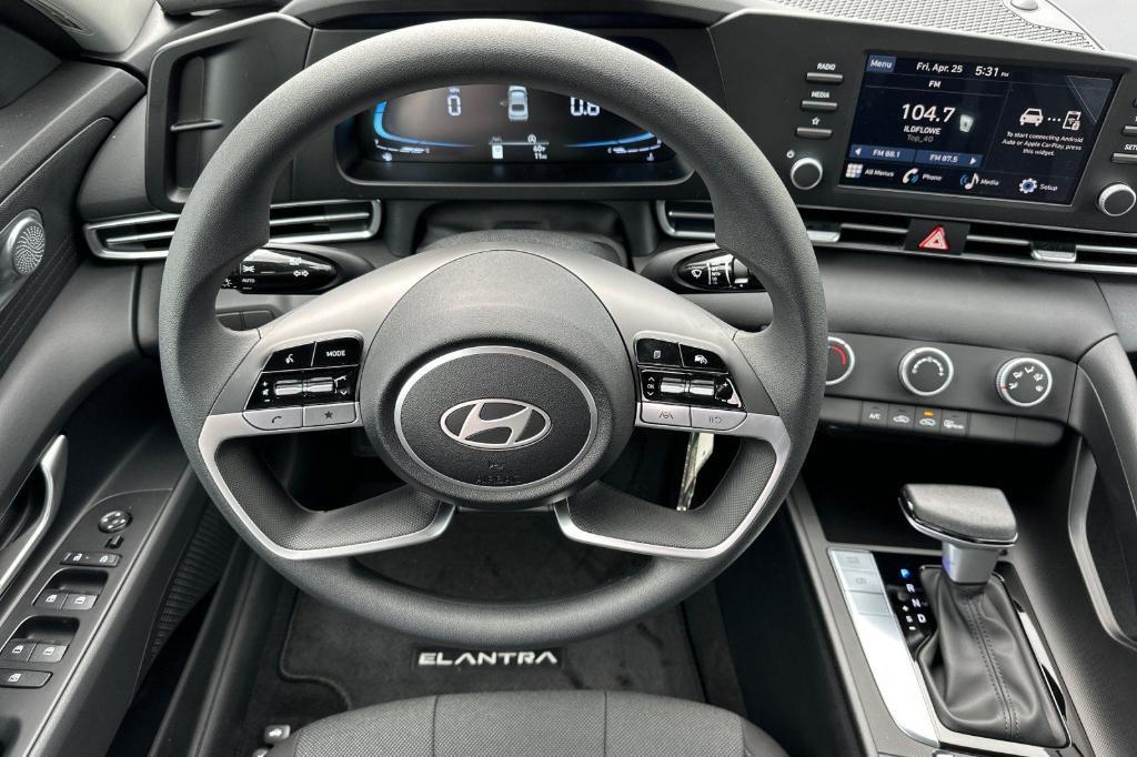 new 2025 Hyundai Elantra car, priced at $21,940