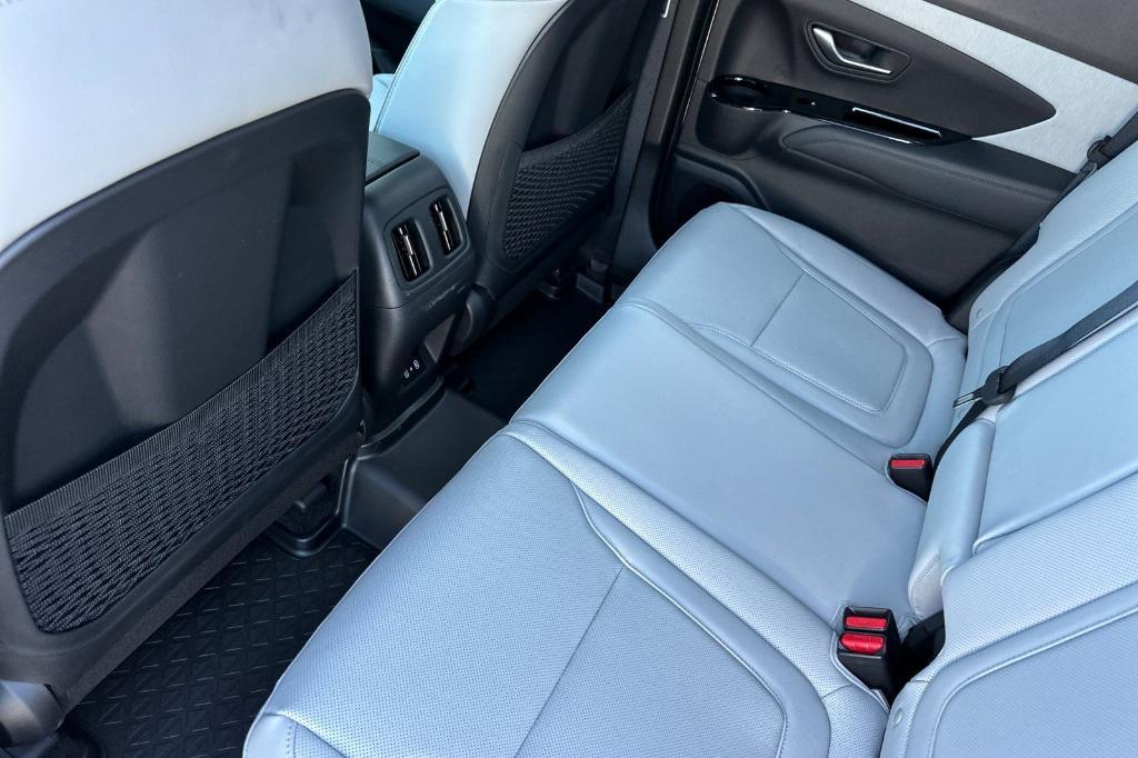 new 2025 Hyundai SANTA CRUZ car, priced at $42,875