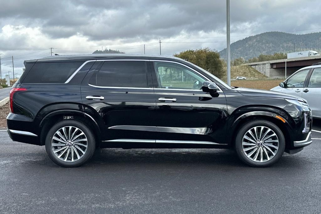 new 2025 Hyundai Palisade car, priced at $53,970