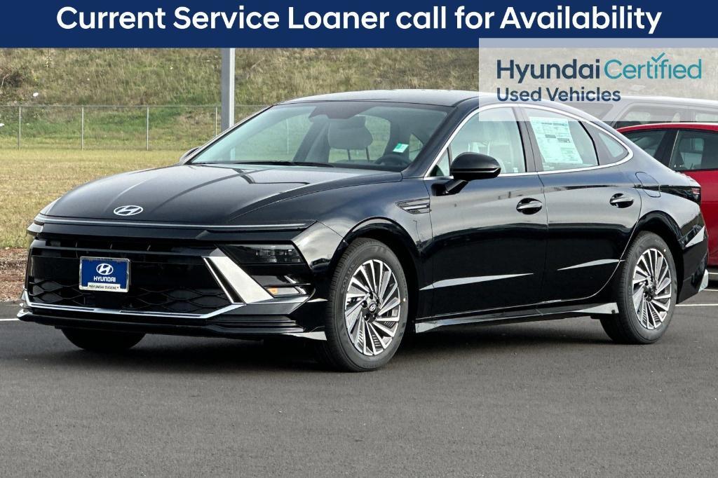 used 2025 Hyundai Sonata Hybrid car, priced at $31,999
