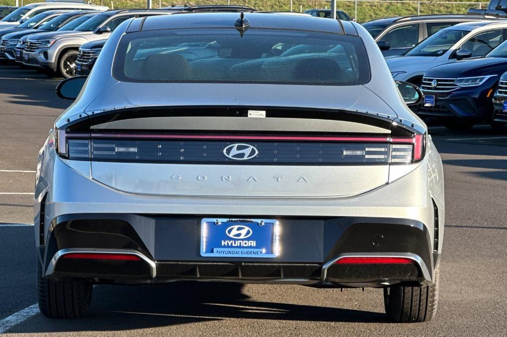 new 2025 Hyundai Sonata car, priced at $32,010