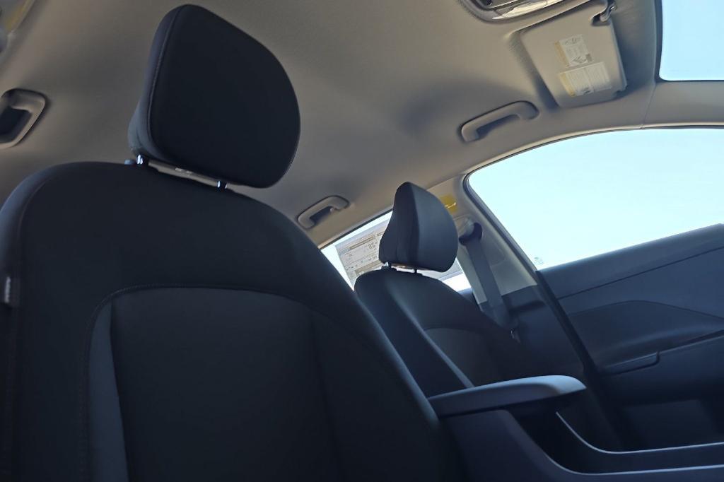 new 2025 Hyundai Kona car, priced at $25,922