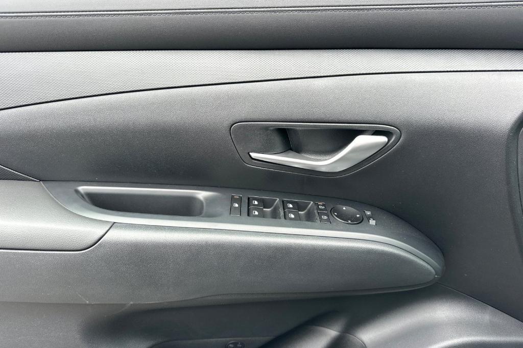 new 2025 Hyundai SANTA CRUZ car, priced at $29,400