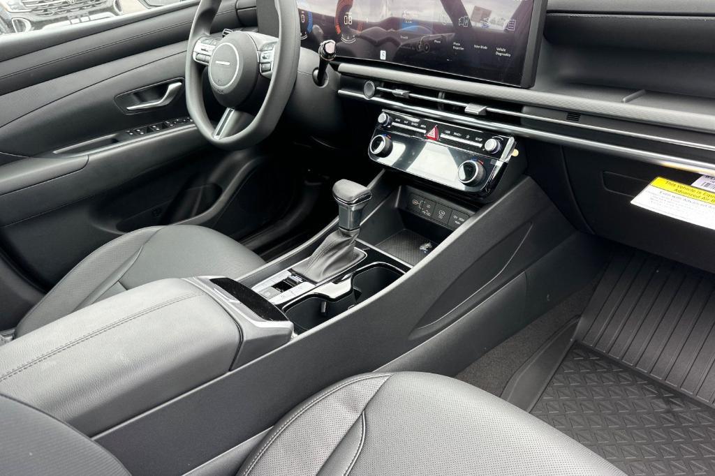 new 2025 Hyundai SANTA CRUZ car, priced at $29,400