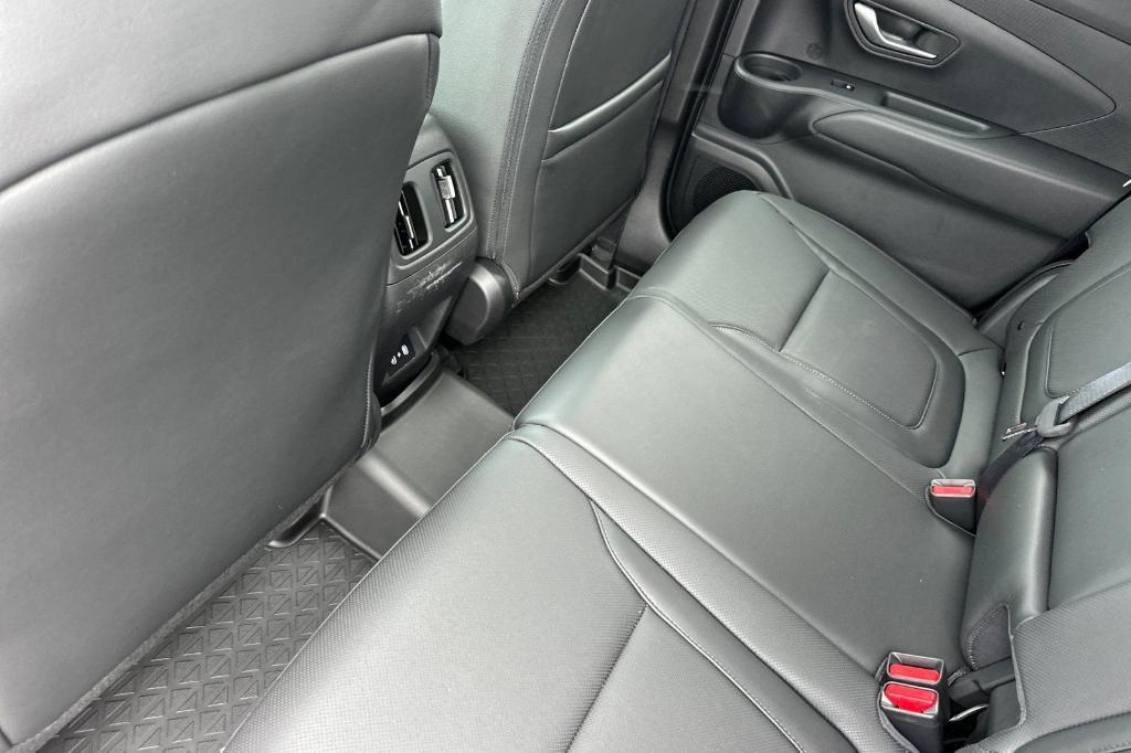 new 2025 Hyundai SANTA CRUZ car, priced at $29,400