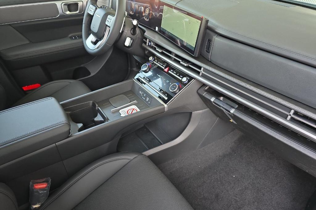 new 2025 Hyundai Santa Fe car, priced at $39,320