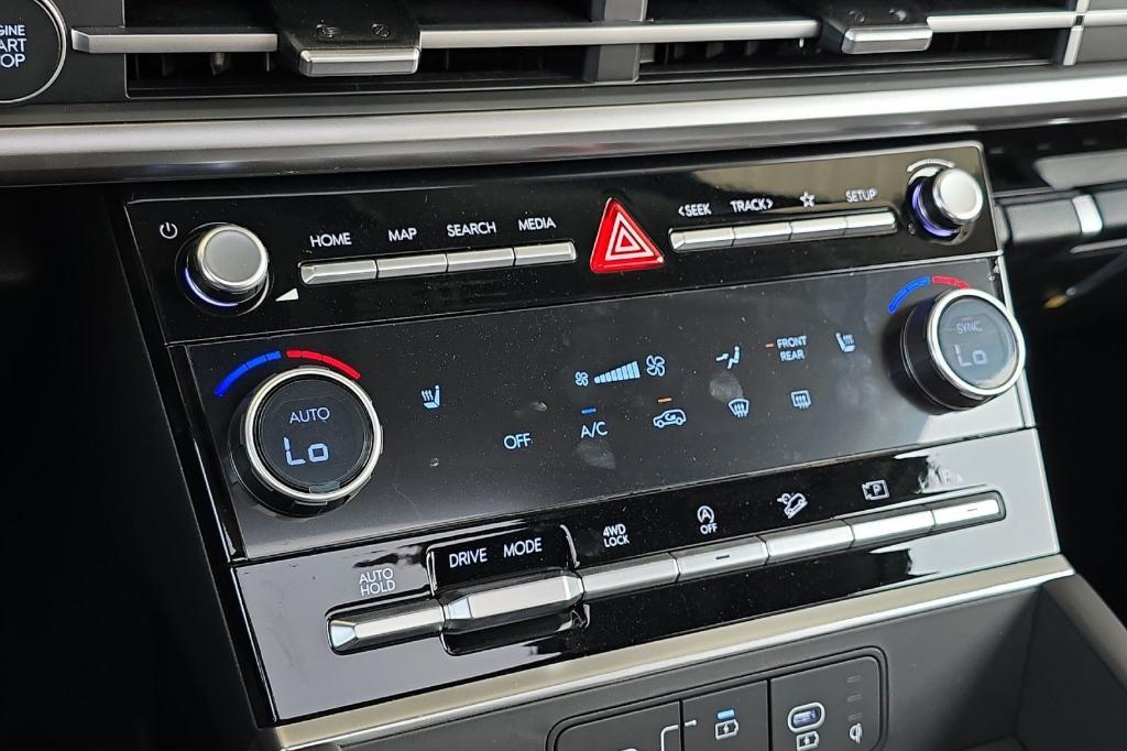 new 2025 Hyundai Santa Fe car, priced at $39,320