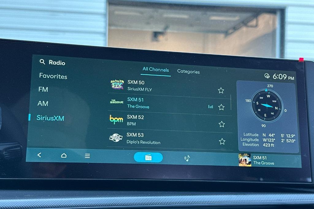 new 2025 Hyundai Santa Fe car, priced at $38,705