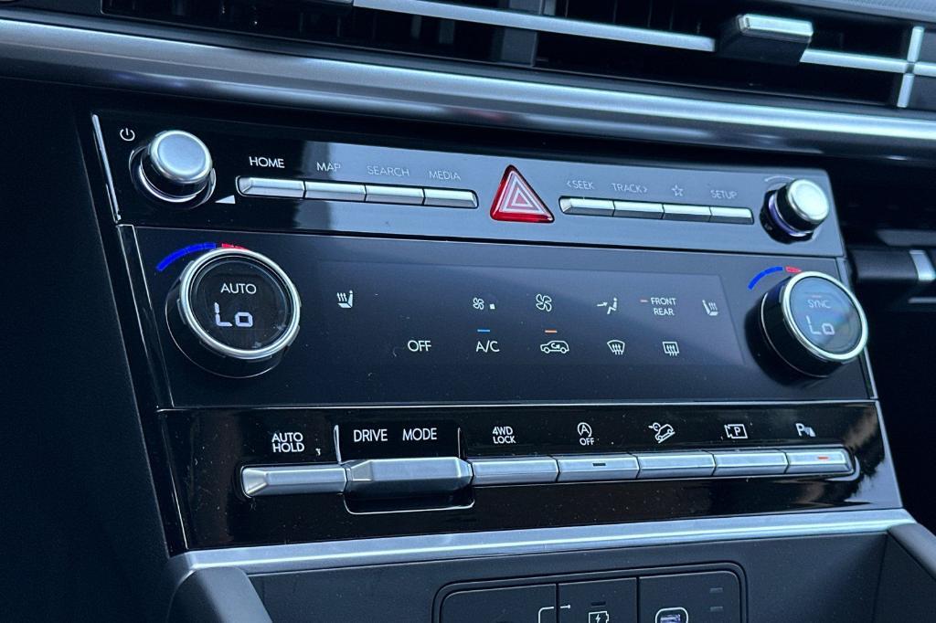 new 2025 Hyundai Santa Fe car, priced at $38,705