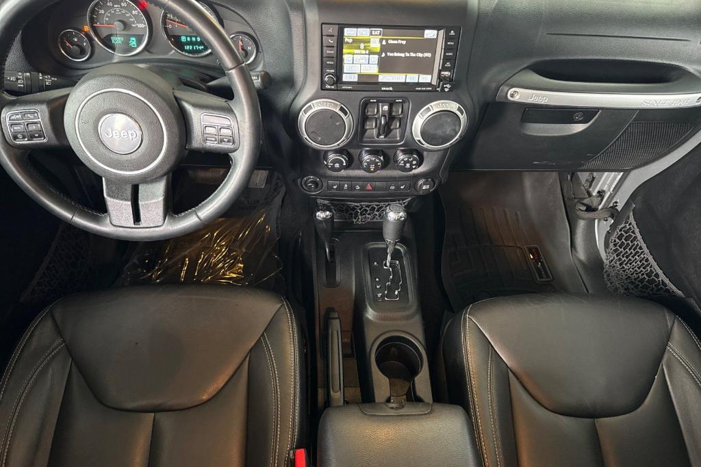 used 2016 Jeep Wrangler Unlimited car, priced at $19,995