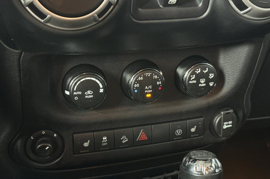 used 2016 Jeep Wrangler Unlimited car, priced at $19,995