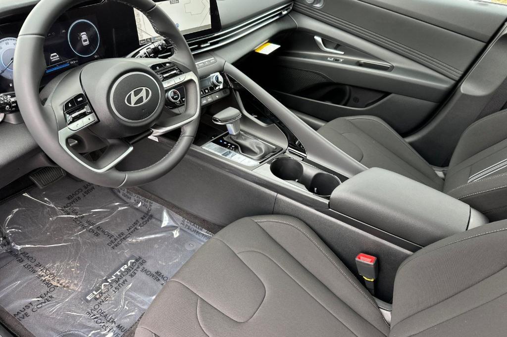new 2025 Hyundai Elantra car, priced at $25,552